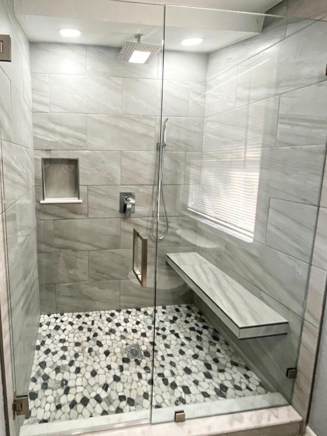 Sarasota Modern, Spacious, Comfy, Queen Beds, Backyard Rental Buitenkant foto